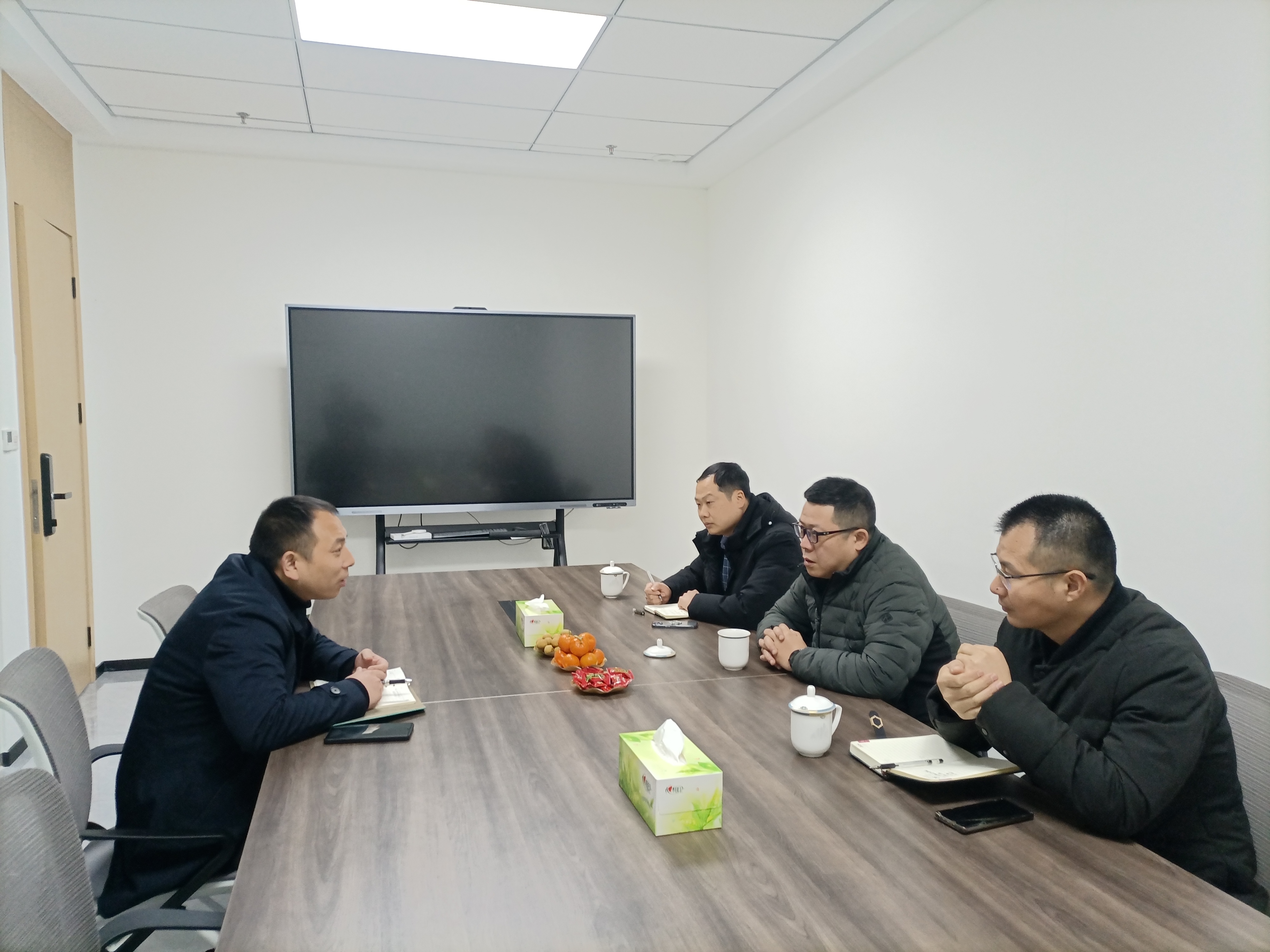 Lɳܽ؅^(q)žI(lng)(do)L{(dio)ЄP¹ɷ(F(tun))